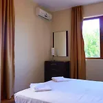 сънрайз - Sunrise Apartment *