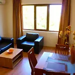 сънрайз - Sunrise Apartment *