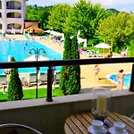 сънрайз - Sunrise Apartment