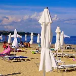 сънрайз - Sunrise Apartment Obzor