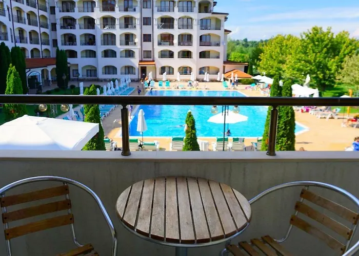 сънрайз - Sunrise Apartment *